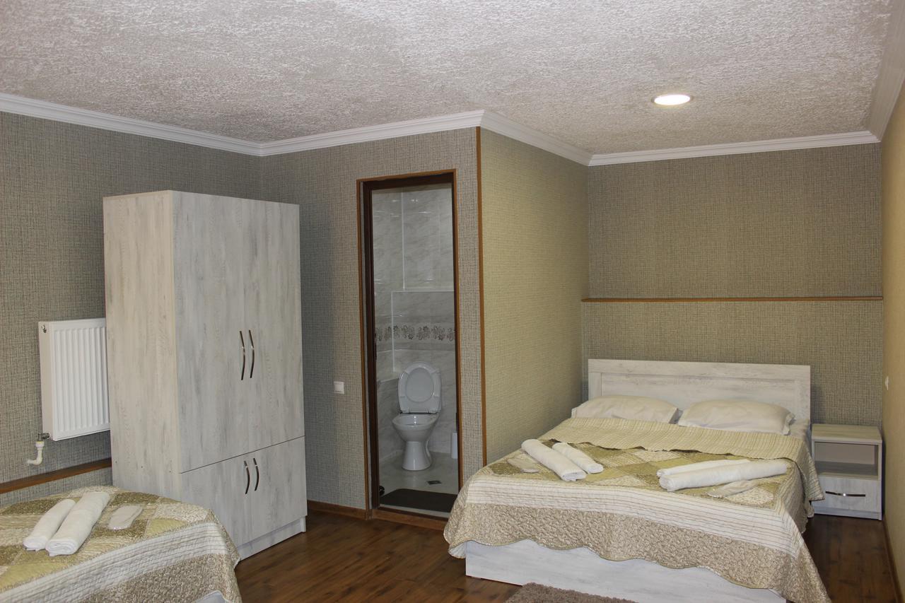 Hotel Rabath Ахалцихе Екстериор снимка