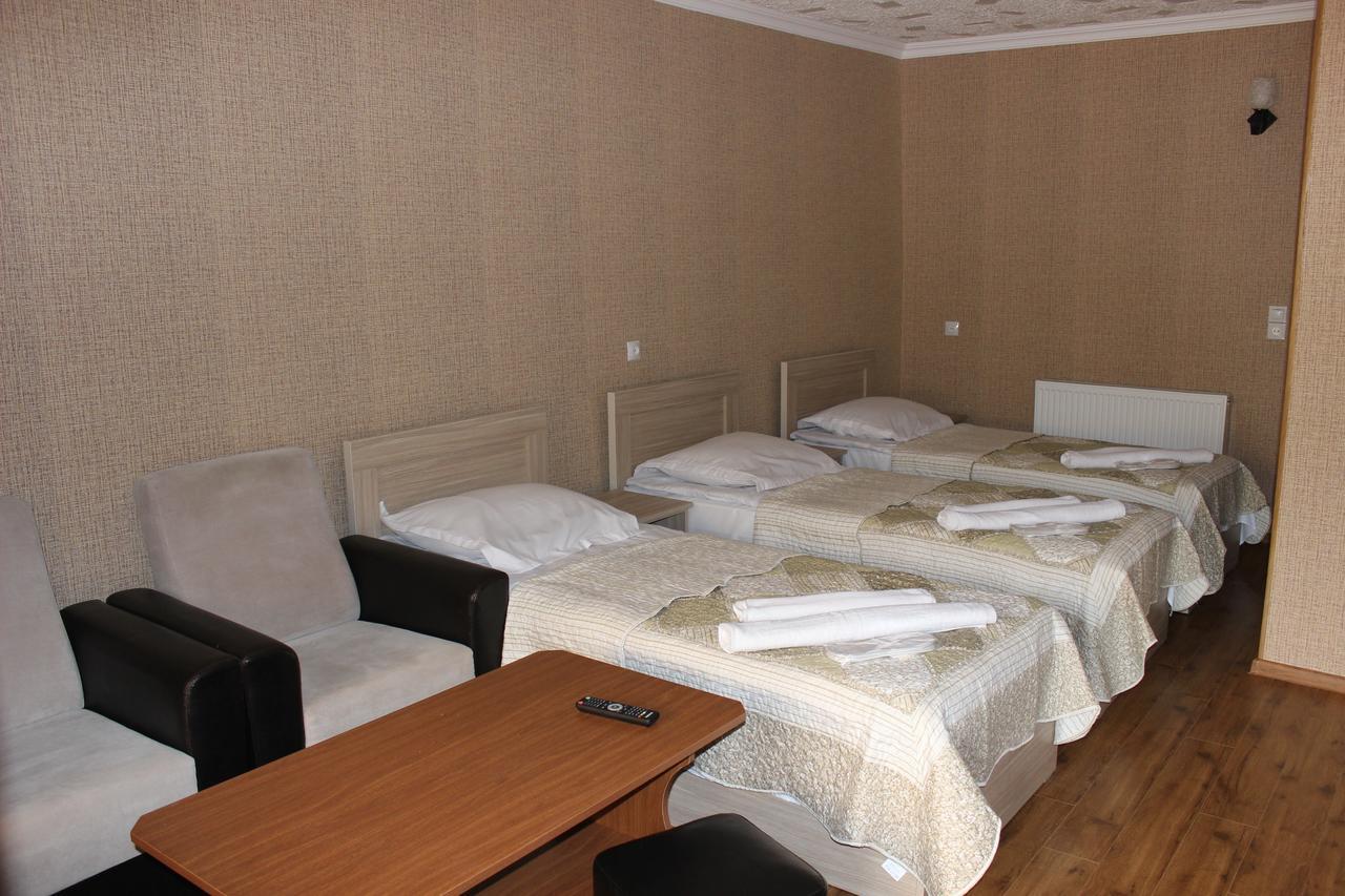 Hotel Rabath Ахалцихе Екстериор снимка