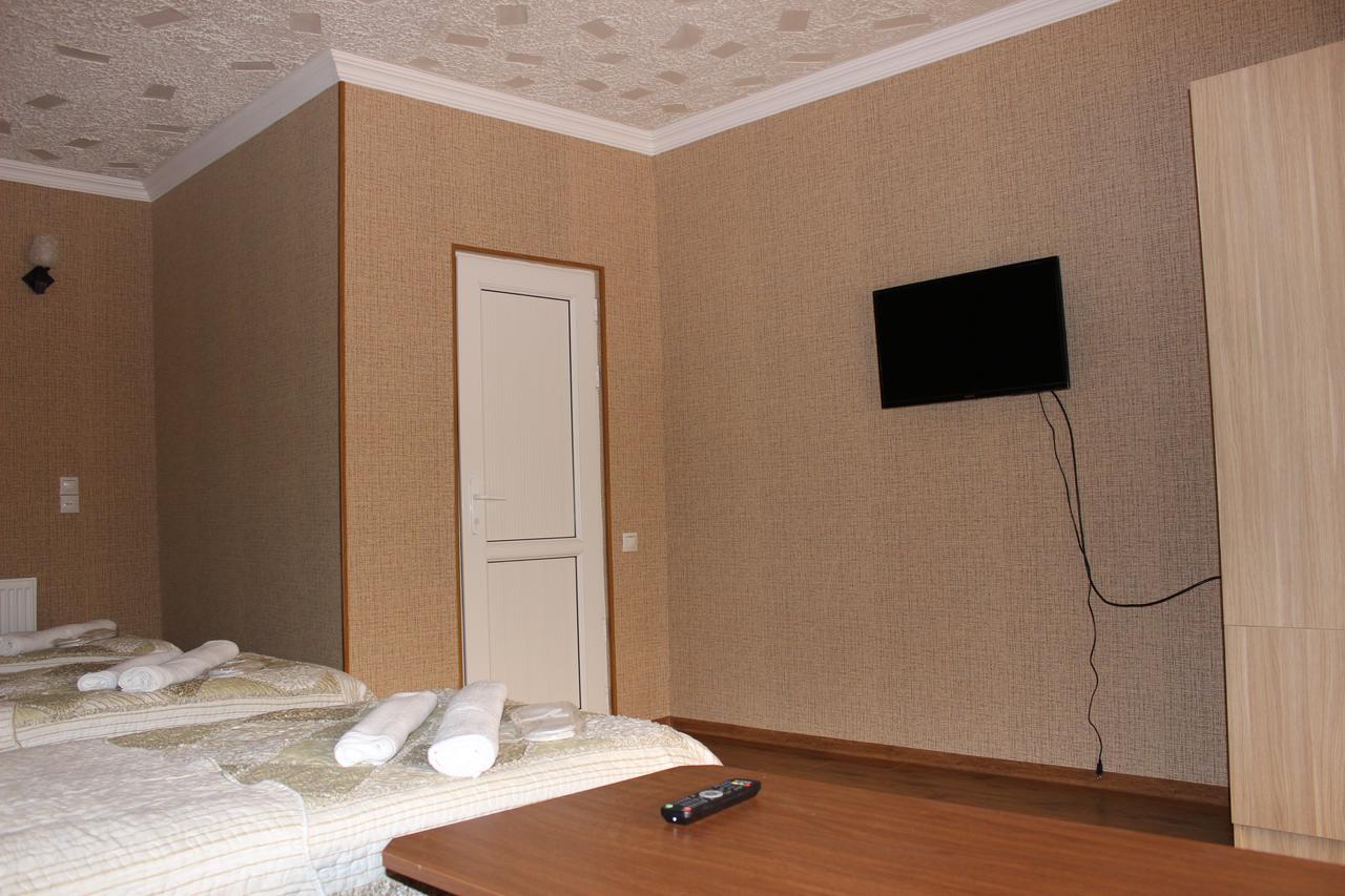 Hotel Rabath Ахалцихе Екстериор снимка