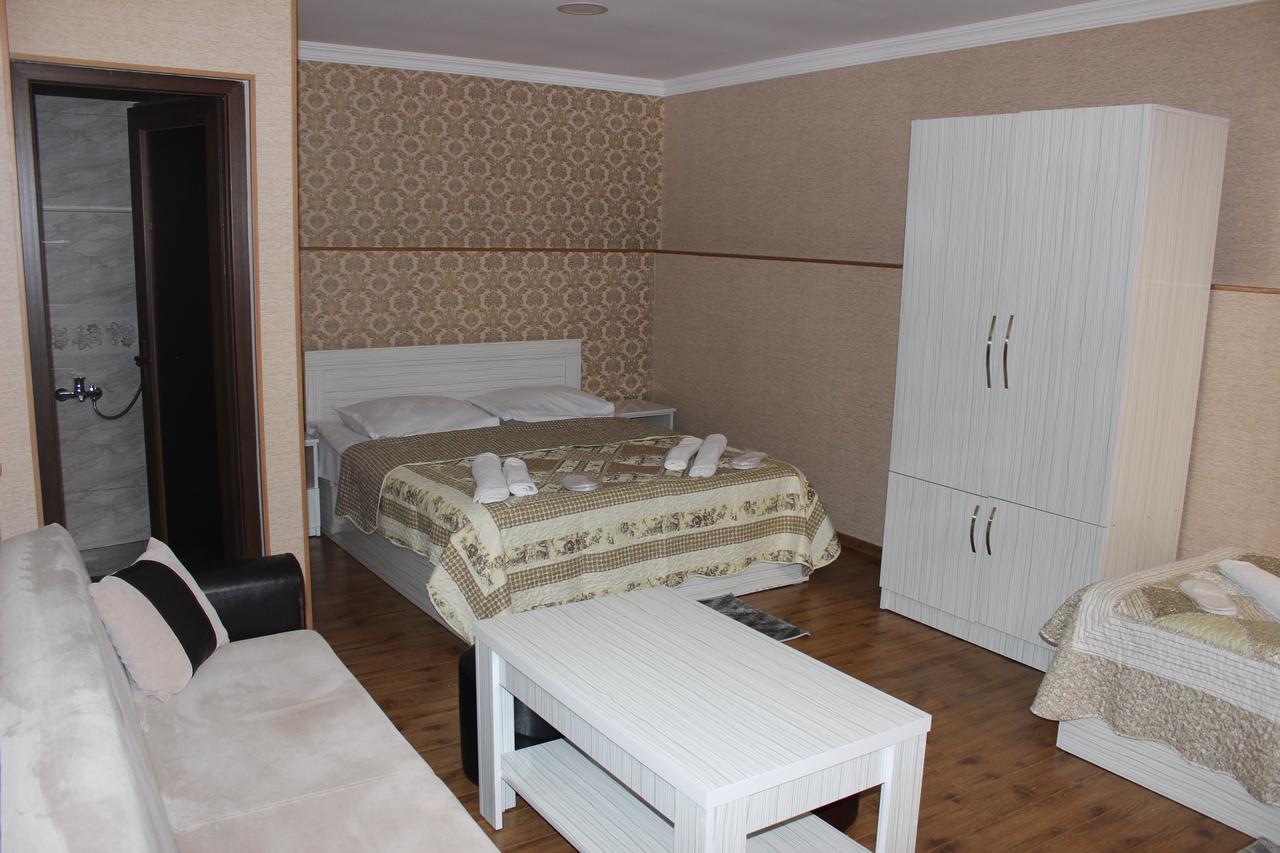 Hotel Rabath Ахалцихе Екстериор снимка