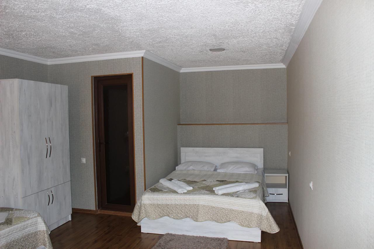 Hotel Rabath Ахалцихе Екстериор снимка